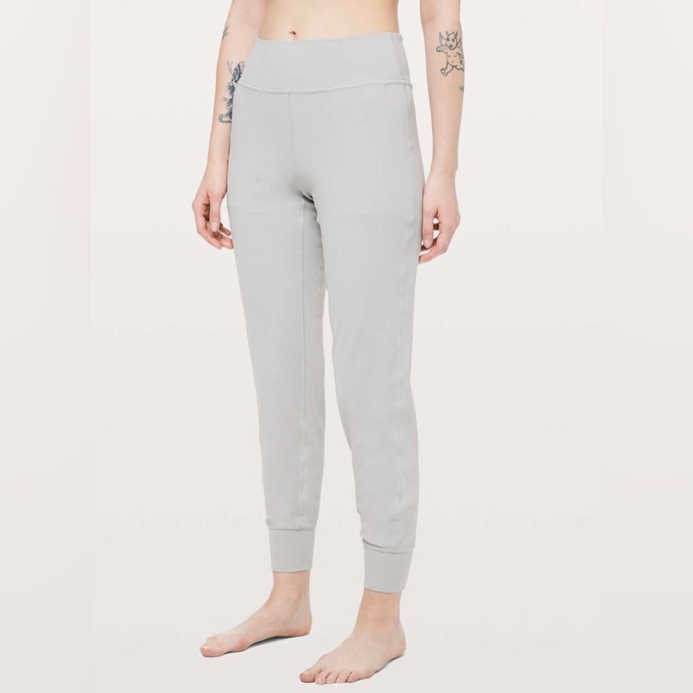 Lululemon Align Jogger in French Clay